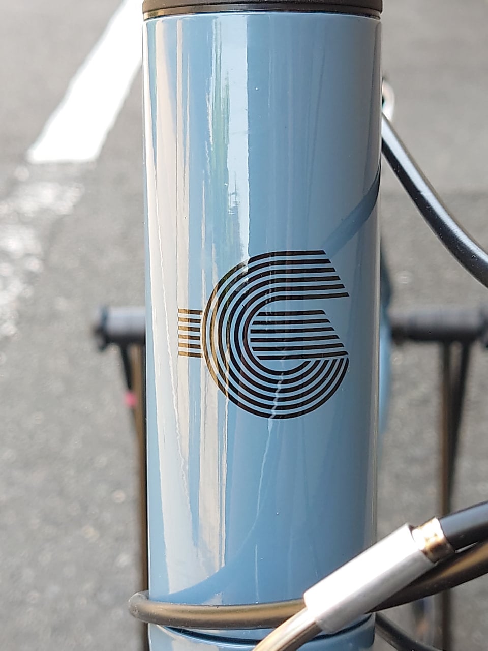 白梅町店】人気のクロスバイクがリニューアルしましたのでご紹介「GIOS