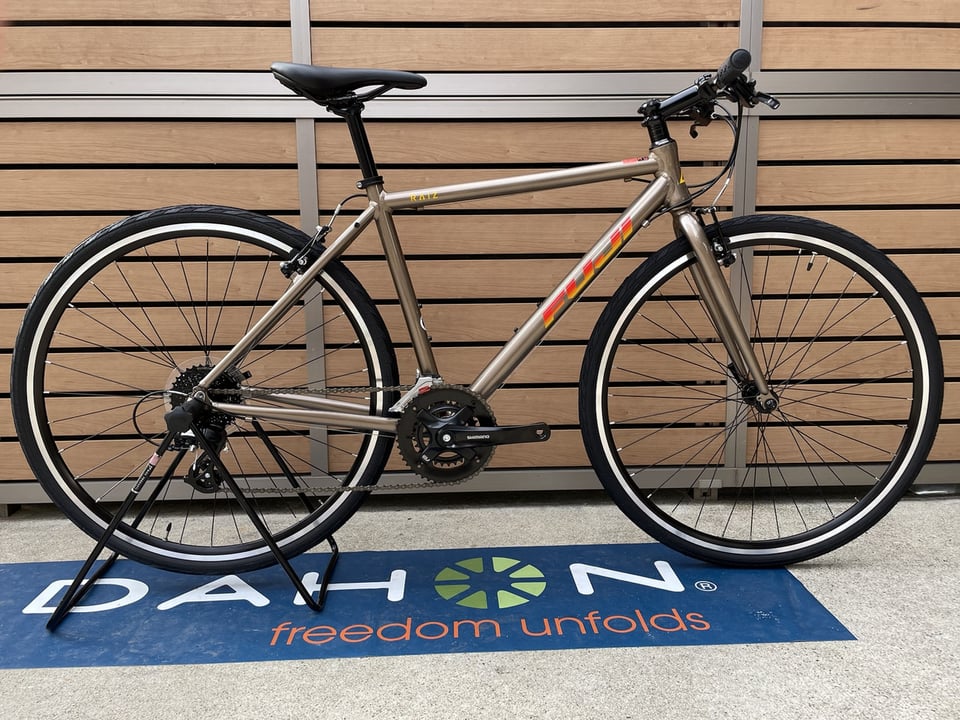 下鴨店】スポーツバイクデビューはコイツで決まり！FUJI RAIZ - 株式