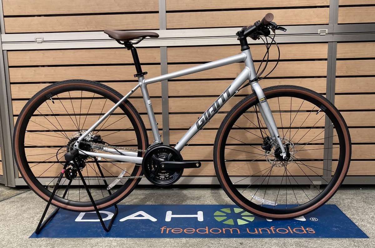 直接引き取り　ジャイアント　エスケープ　R disc ディスク GIANT(ジャイアント) ESCAPE R Disc LTD(エスケープ アール