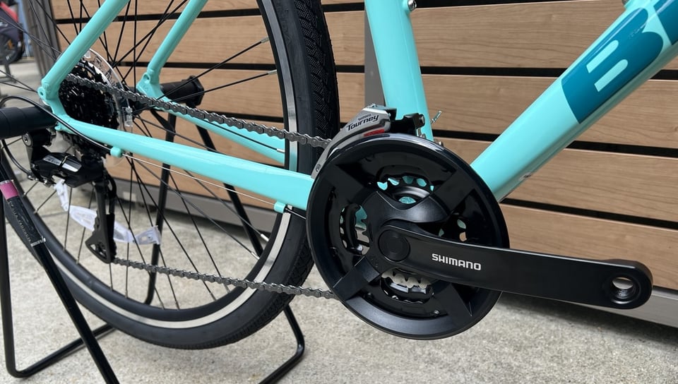 下鴨店】人気ブランドのクロスバイクが待望の入荷！！Bianchi