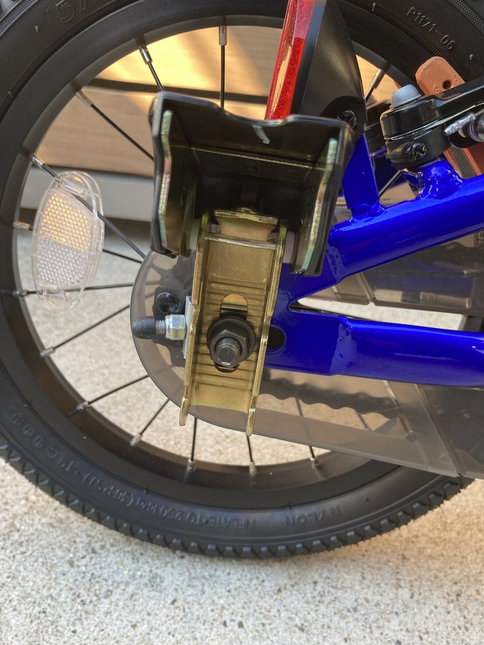 D-bike 18インチ　変身自転車　京都市周辺手渡し希望 鍵必要ならオマケで D-bike 18インチ 変身自転車 京都市周辺手渡し希望 鍵必要なら